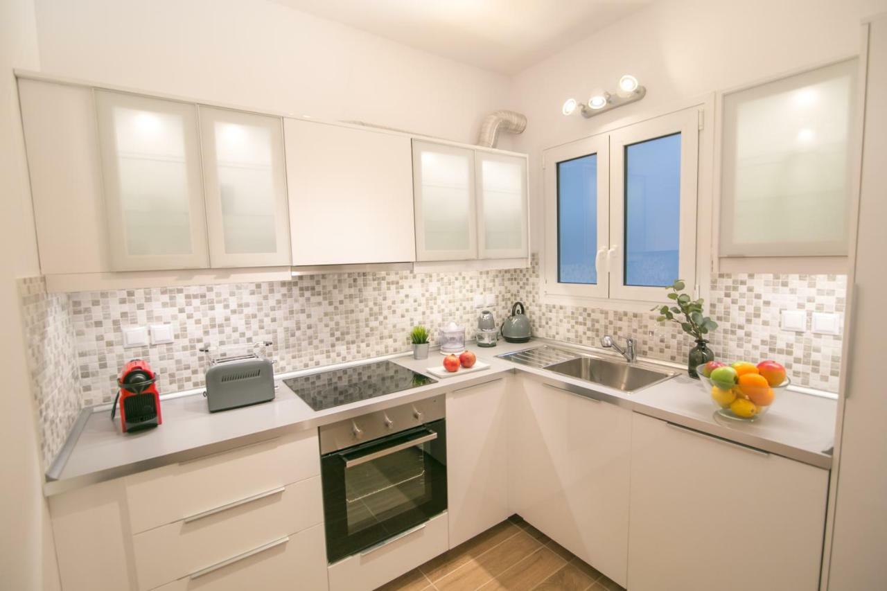 Magnificent Luxury Retrostyle Flat Acropolis View Apartment Атина Екстериор снимка