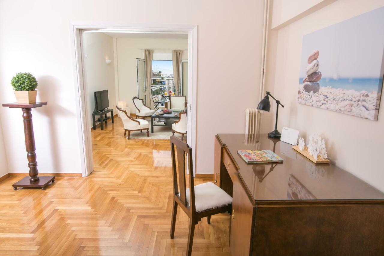 Magnificent Luxury Retrostyle Flat Acropolis View Apartment Атина Екстериор снимка